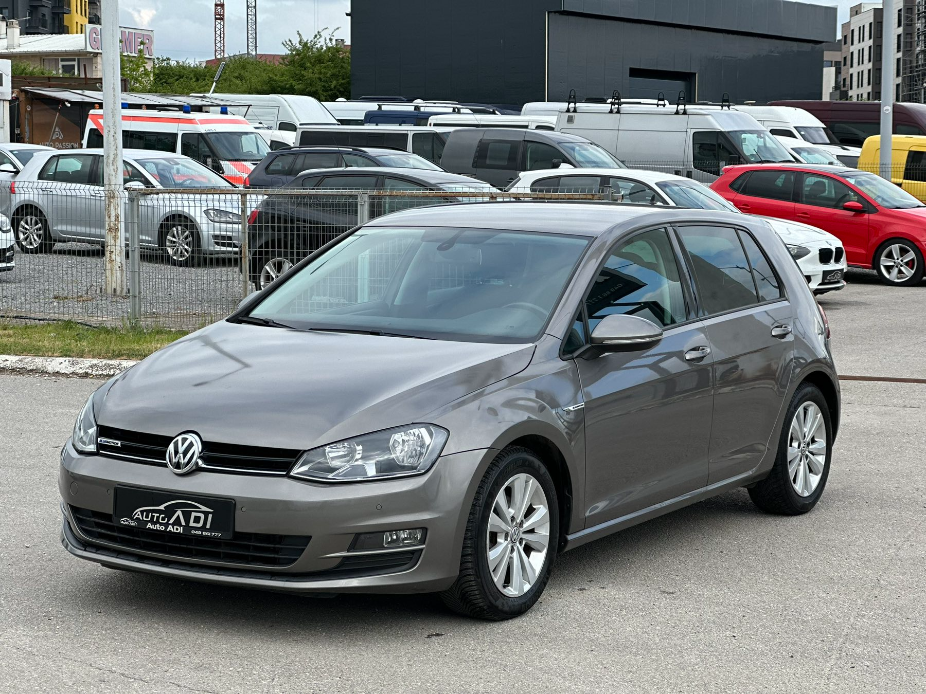 Volkswagen Golf 7   - 2016