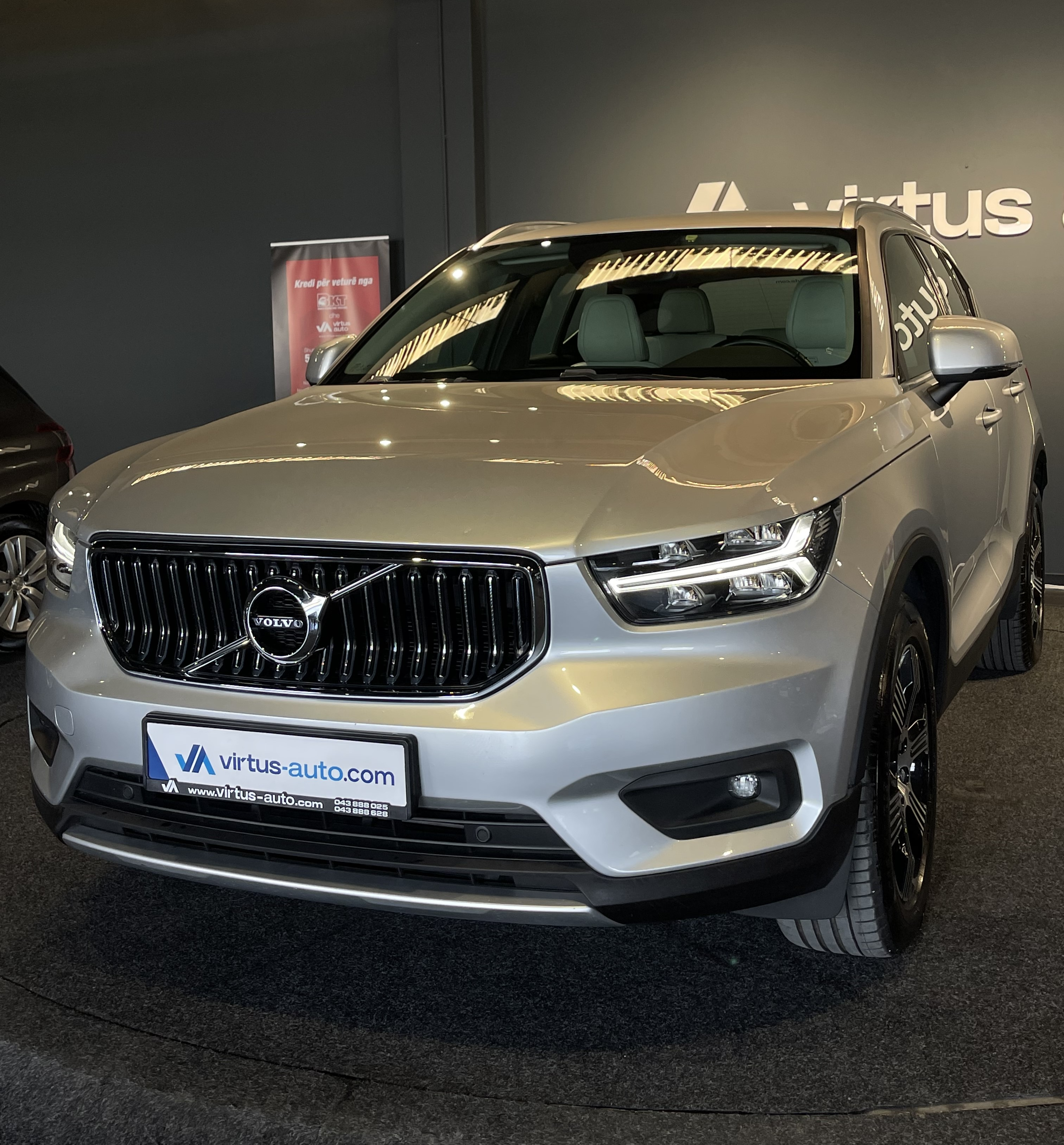 Volvo XC40   - 2019