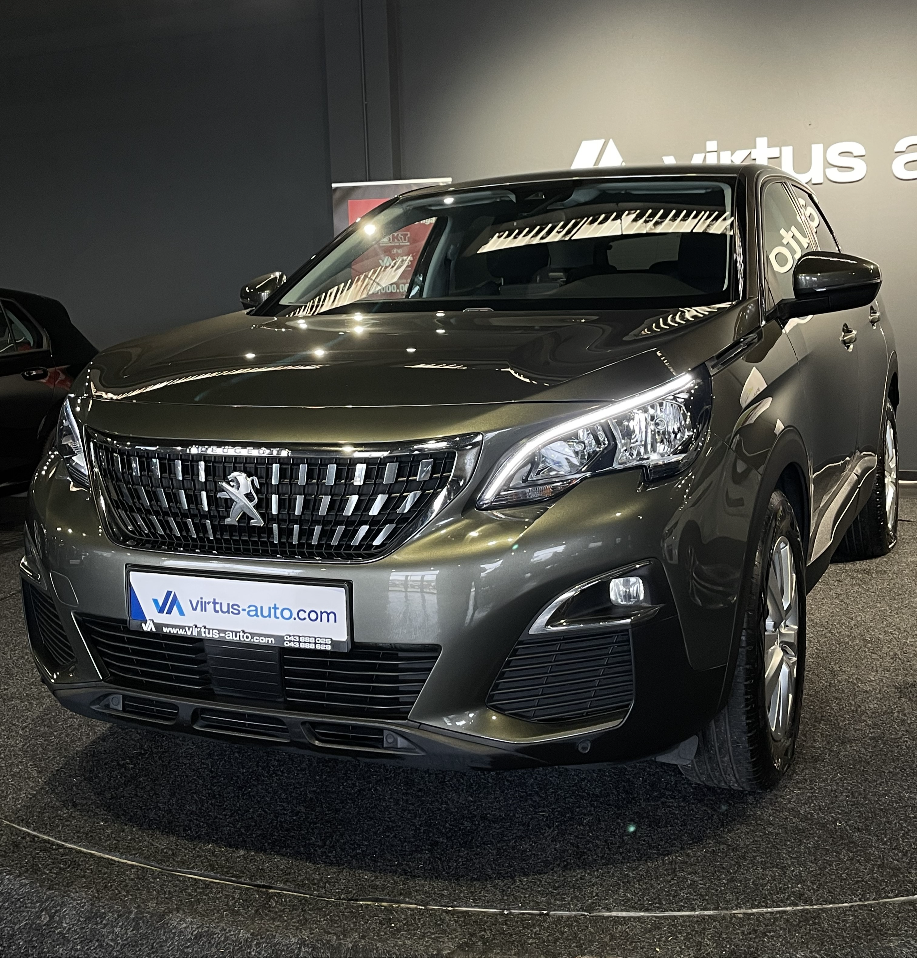 Peugeot 3008   - 2020