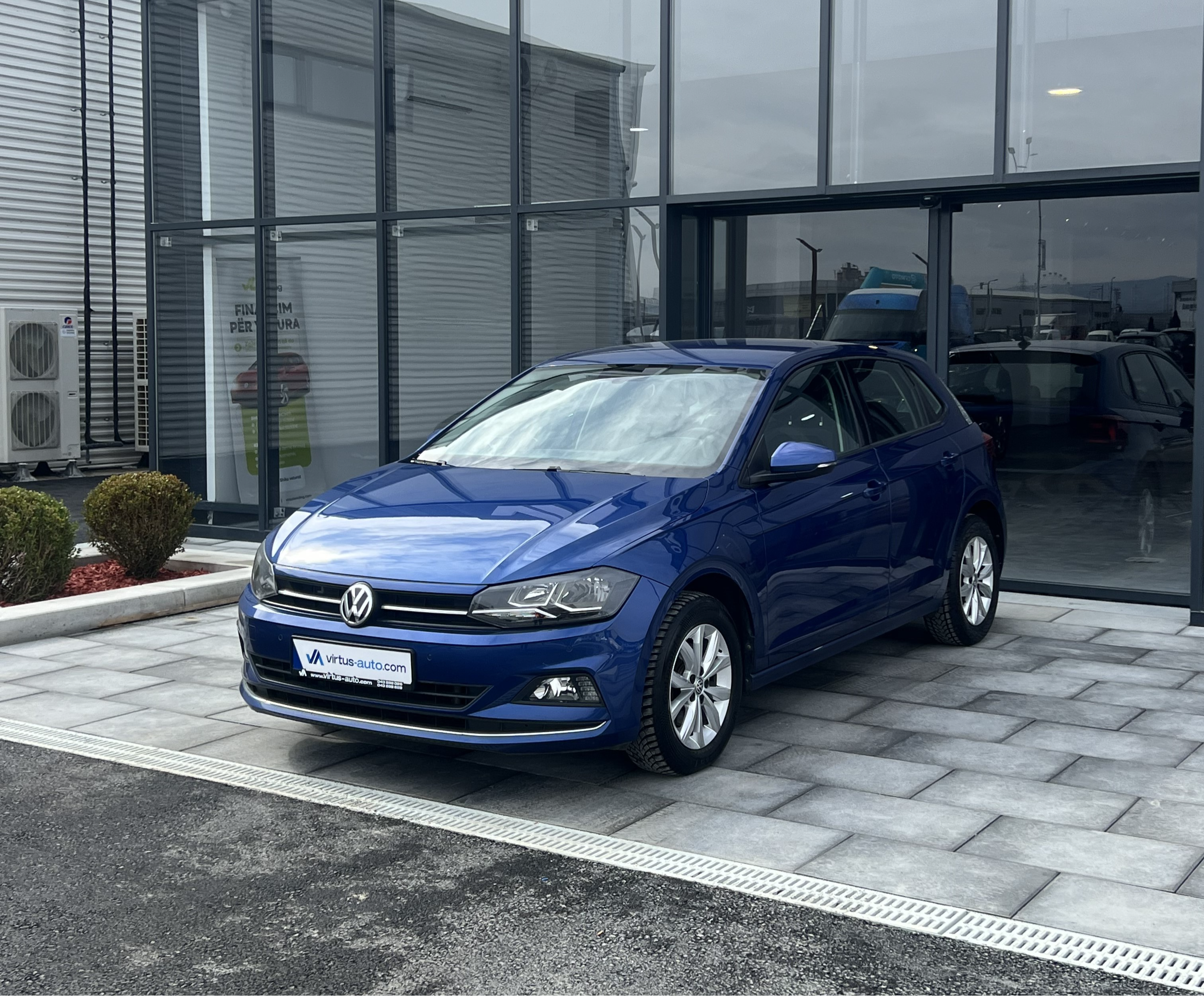 Volkswagen Polo   - 2019