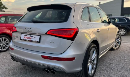 Audi SQ5  - 2015