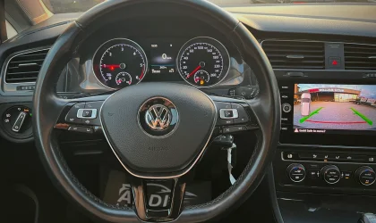 Volkswagen Golf  - 2019