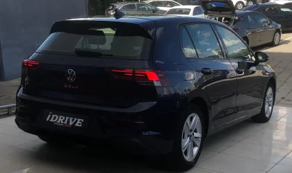 Volkswagen Golf  - 2020