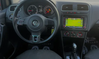 Volkswagen Polo  - 2014