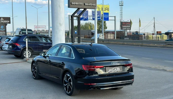 Audi A4  - 2017