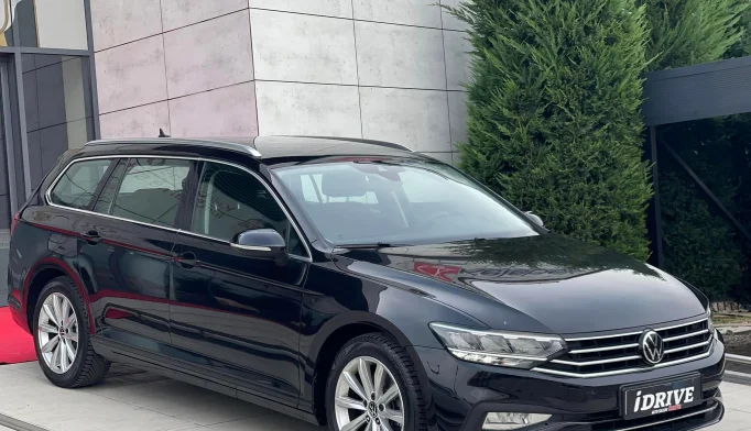 Volkswagen Passat  - 2021