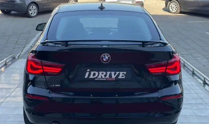 BMW 3 Series  - 2019