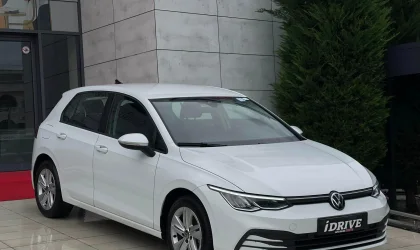 Volkswagen Golf  - 2021