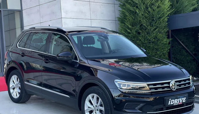 Volkswagen Tiguan  - 2020