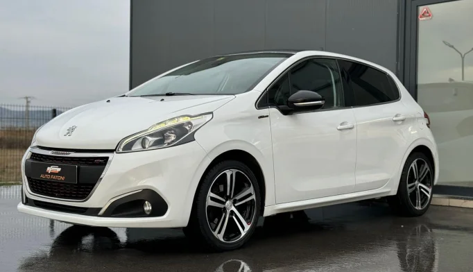 Peugeot 208  - 2016