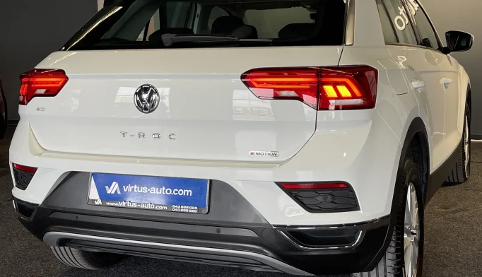 Volkswagen T-Roc  - 2020