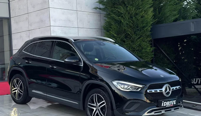 Mercedes-Benz GLA-Class  - 2021