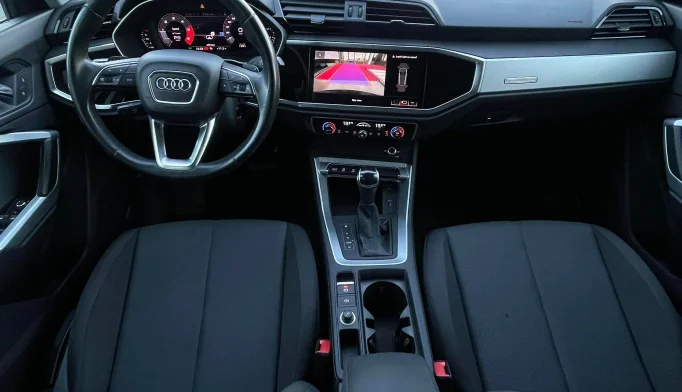 Audi Q3  - 2020