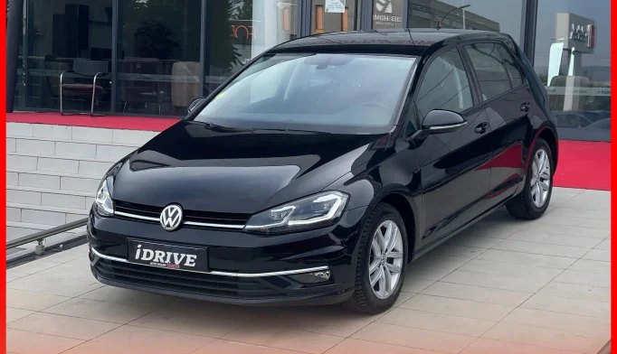 Volkswagen Golf  - 2019