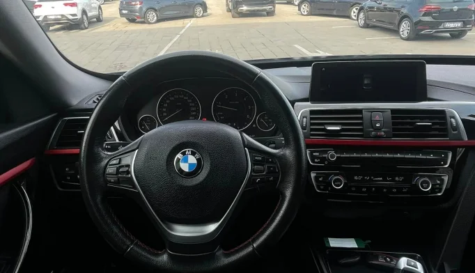 BMW 3 Series  - 2017