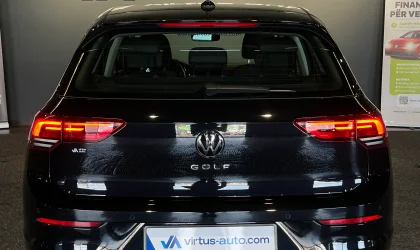 Volkswagen Golf  - 2021