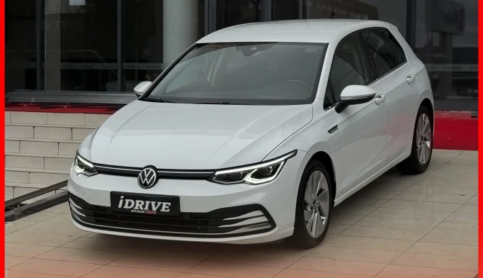 Volkswagen Golf  - 2020