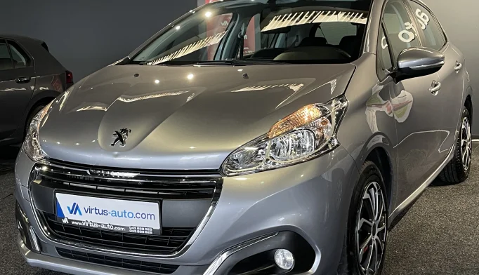 Peugeot 208  - 2020