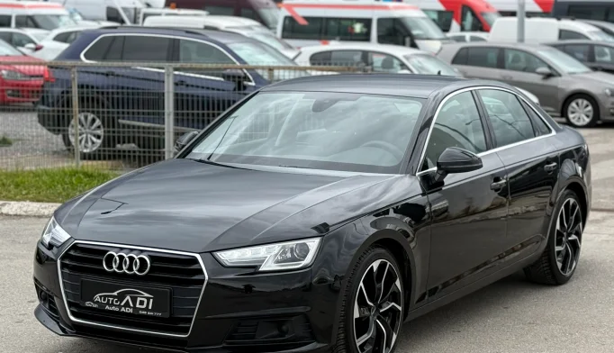 Audi A4  - 2017