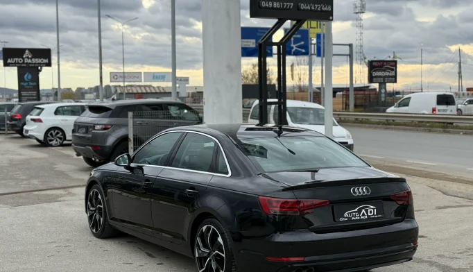 Audi A4  - 2017