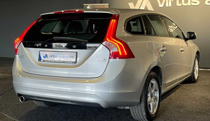 Volvo V60  - 2018