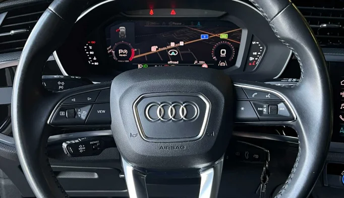 Audi Q3  - 2020