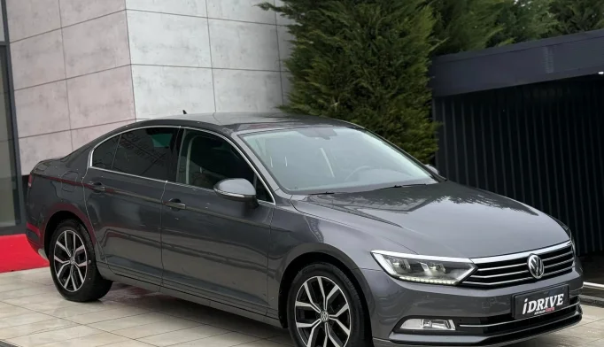 Volkswagen Passat  - 2017