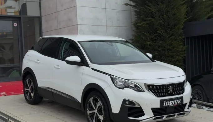 Peugeot 3008  - 2019