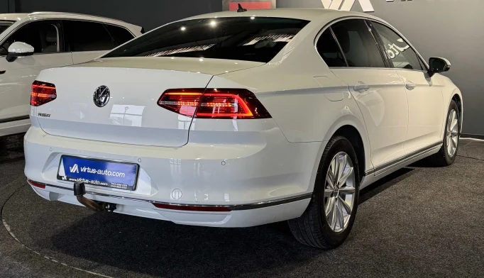 Volkswagen Passat  - 2018