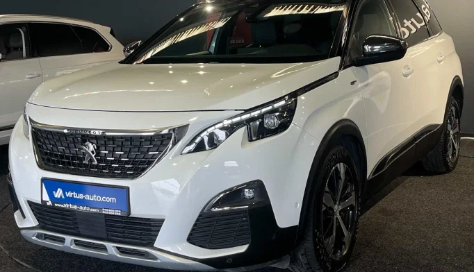 Peugeot 5008  - 2018