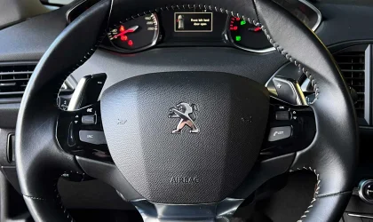 Peugeot 308  - 2019