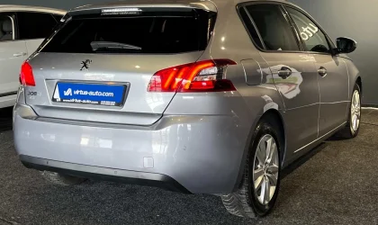 Peugeot 308  - 2020