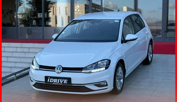 Volkswagen Golf  - 2018