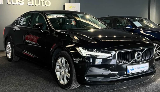 Volvo S90  - 2017