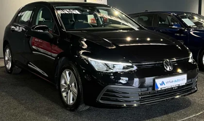 Volkswagen Golf 8  - 2021