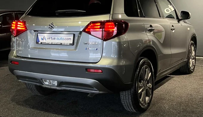 Suzuki Vitara  - 2020