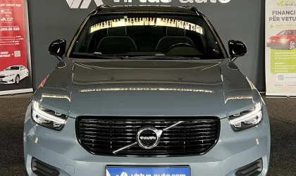 Volvo XC40  - 2020