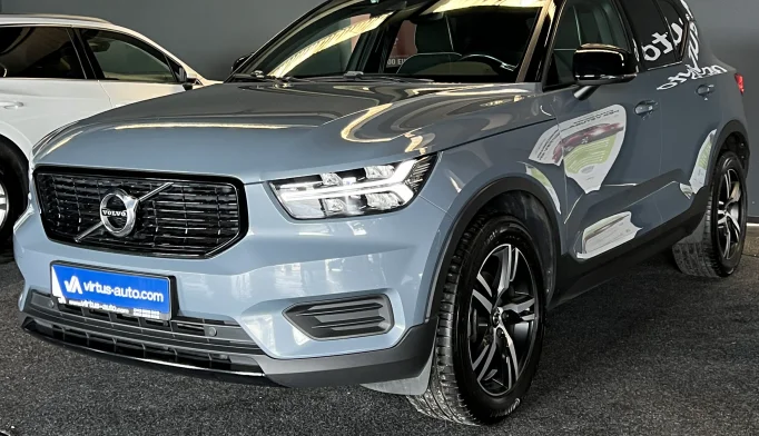 Volvo XC40  - 2020