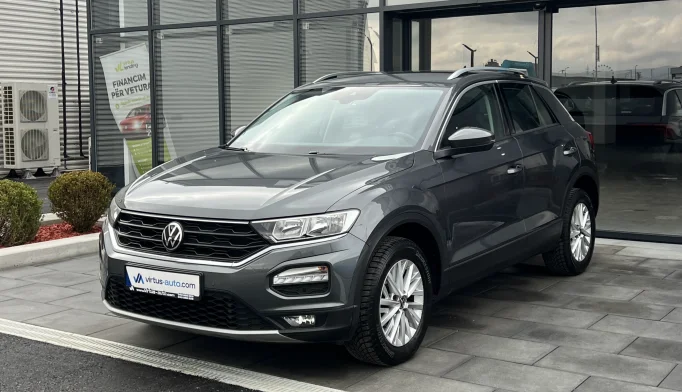 Volkswagen T-Roc  - 2021