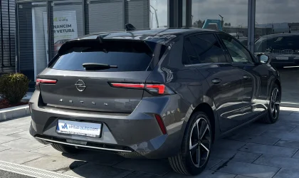 Opel Astra  - 2023