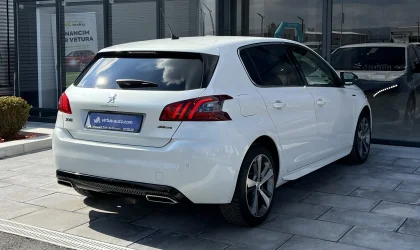 Peugeot 308  - 2018