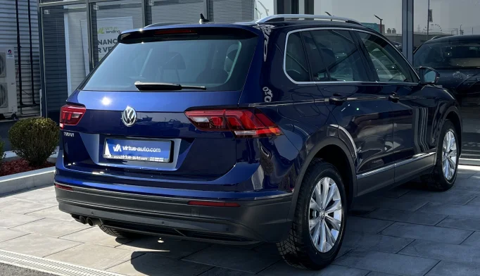 Volkswagen Tiguan  - 2020