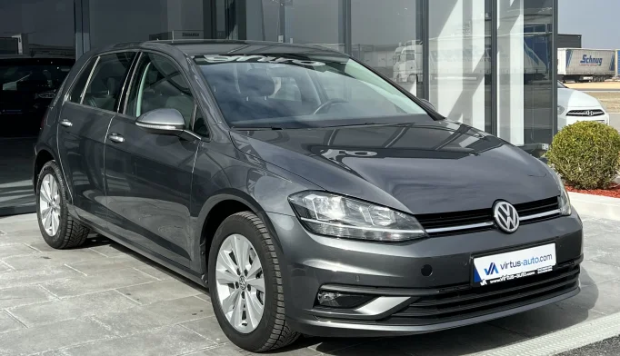 Volkswagen Golf  - 2019