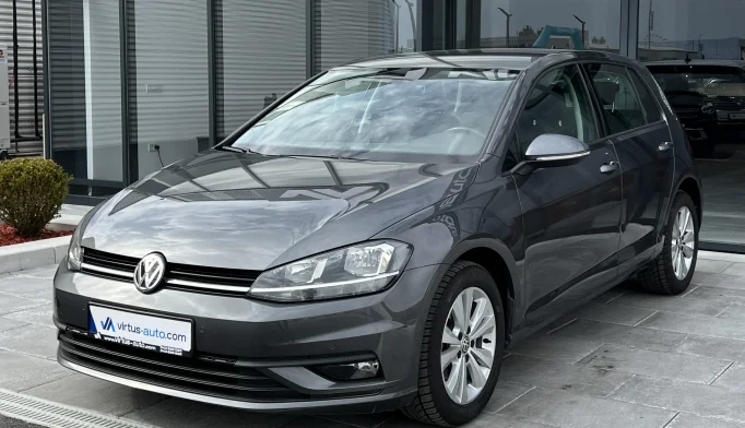 Volkswagen Golf  - 2019