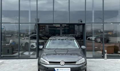 Volkswagen Golf  - 2019