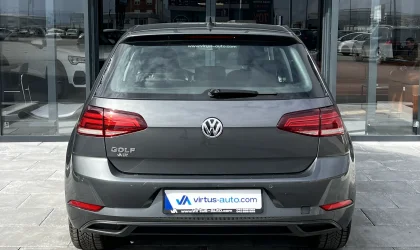 Volkswagen Golf  - 2019