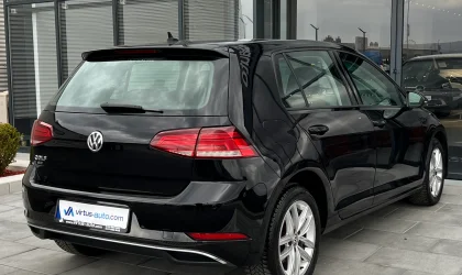 Volkswagen Golf  - 2018