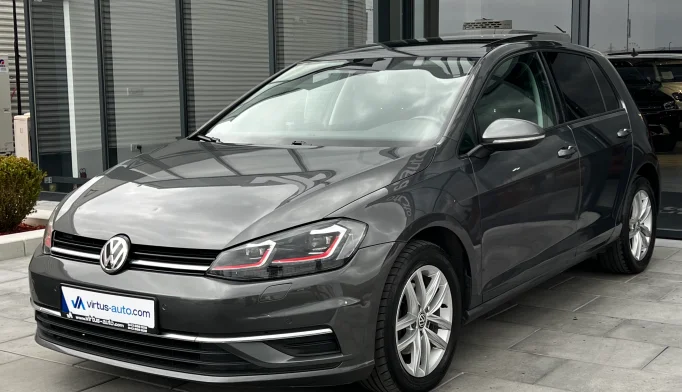 Volkswagen Golf  - 2019