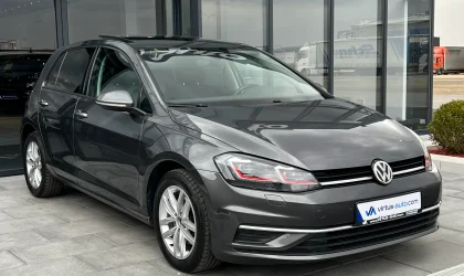 Volkswagen Golf  - 2019